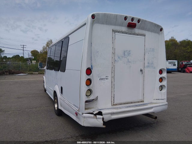 45053703 :رقم المزاد ، 1FDWE35L27DB26584 vin ، 2007 Ford E-350 Cutaway مزاد بيع