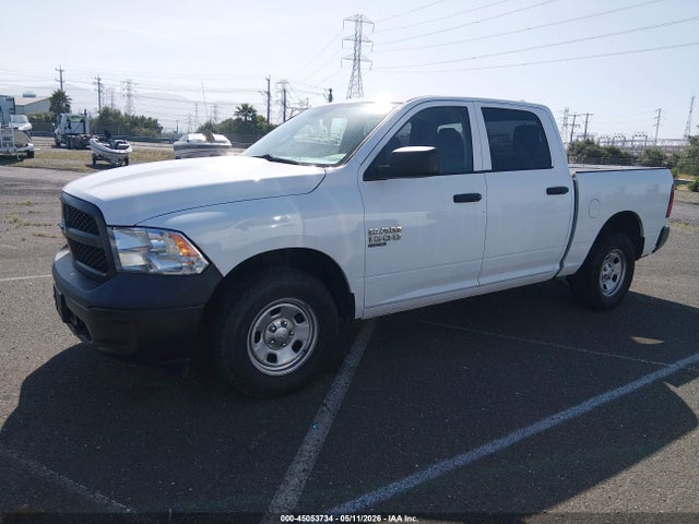 1C6RR7KG3KS510518 RAM 1500 Classic Tradesman 4x4 5&#039;7 Box