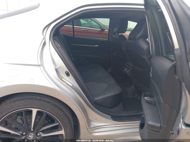 45053738 :رقم المزاد ، 4T1B61HKXJU106626 vin ، 2018 Toyota Camry Xse مزاد بيع