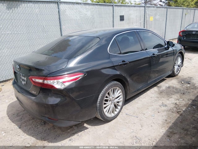 Aukcja sprzedaży 2018 Toyota Camry Xle, vin: 4T1B11HK6JU025802, numer aukcji: 45053771