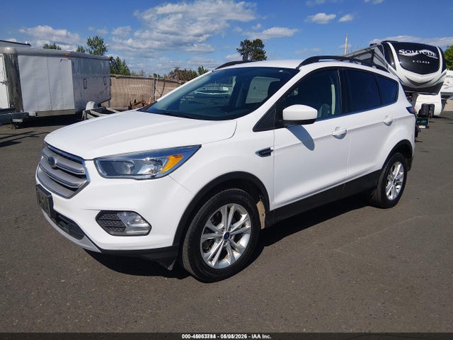 1FMCU9GD6JUD08679 Ford ESCAPE SE