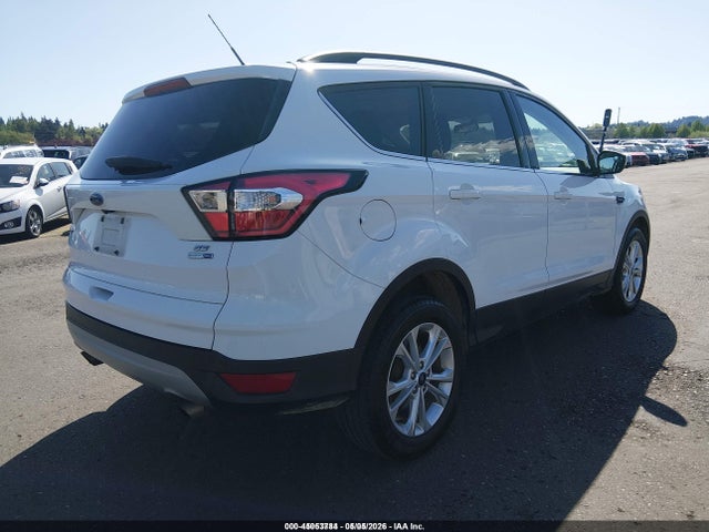 1FMCU9GD6JUD08679 Ford ESCAPE SE