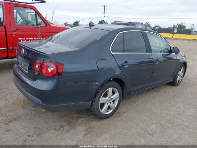 Продажа на аукционе авто 2008 Volkswagen Jetta Se, vin: 3VWRZ71K18M136200, номер лота: 45053789