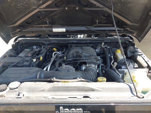 1C4BJWDG8FL687896 Jeep Wrangler Unlimited Sport