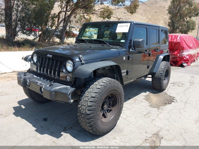 1C4BJWDG8FL687896 Jeep Wrangler Unlimited Sport