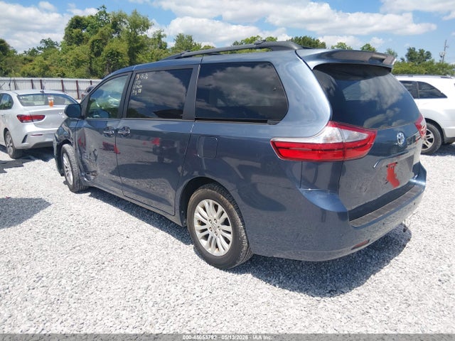Продажа на аукционе авто 2017 Toyota Sienna Xle 8 Passenger, vin: 5TDYZ3DC1HS779867, номер лота: 45053792