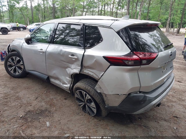 45053818 :رقم المزاد ، 5N1AT3BBXMC733555 vin ، 2021 Nissan Rogue Sv Intelligent Awd مزاد بيع