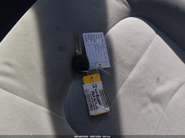 45053826 :رقم المزاد ، KNAFE121545029362 vin ، 2004 Kia Spectra Ex/lx مزاد بيع