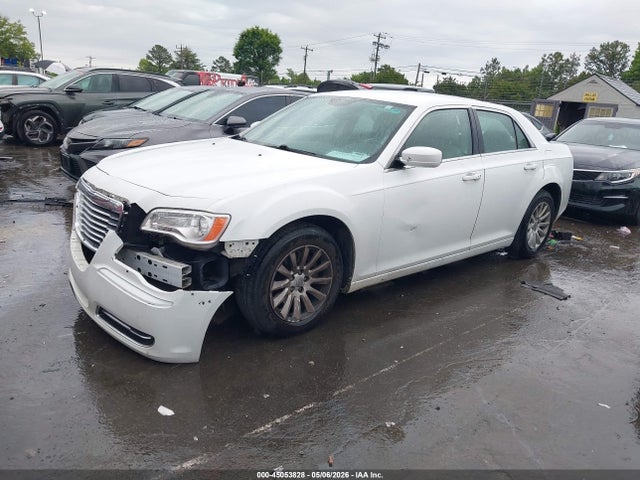 2014 Chrysler 300 მანქანა იყიდება აუქციონზე, vin: 2C3CCAAG9EH119288, აუქციონის ნომერი: 45053828