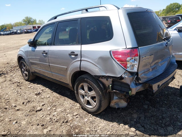 45053844 :رقم المزاد ، JF2SHBBC6BH772920 vin ، 2011 Subaru Forester 2.5x مزاد بيع