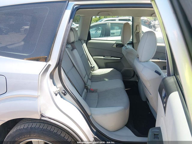 45053844 :رقم المزاد ، JF2SHBBC6BH772920 vin ، 2011 Subaru Forester 2.5x مزاد بيع