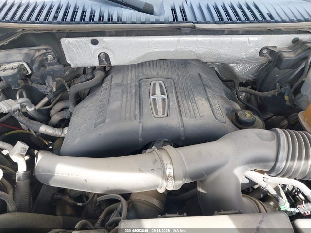 5LMJJ3JT9FEJ04552 Lincoln NAVIGATOR L