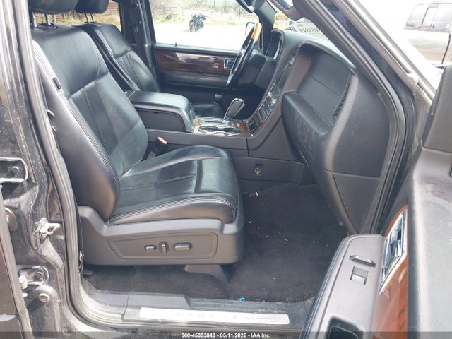 5LMJJ3JT9FEJ04552 Lincoln NAVIGATOR L