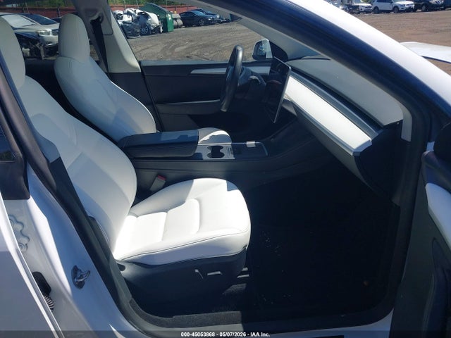 Aukcja sprzedaży 2023 Tesla Model Y Awd/long Range Dual Motor All-wheel Drive, vin: 7SAYGDEE2PA141772, numer aukcji: 45053868