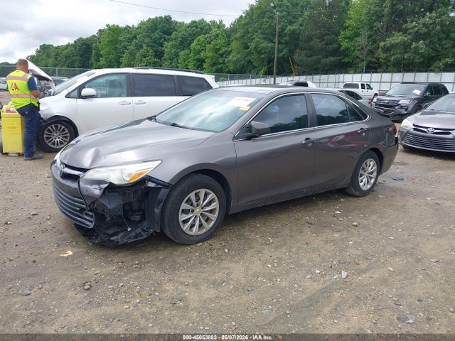 Продажа на аукционе авто 2017 Toyota Camry Le, vin: 4T1BF1FK5HU285476, номер лота: 45053883