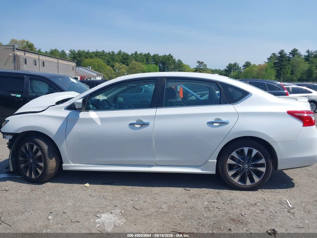 2017 Nissan Sentra Sr მანქანა იყიდება აუქციონზე, vin: 3N1AB7AP2HY214673, აუქციონის ნომერი: 45053884