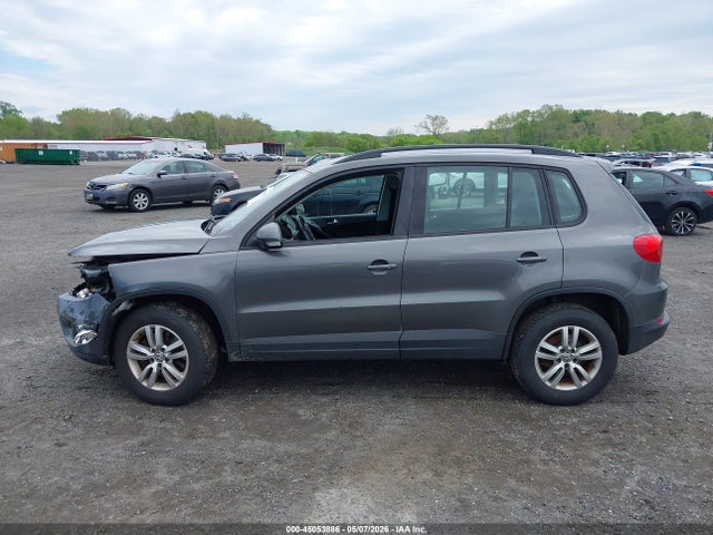 2016 Volkswagen Tiguan S მანქანა იყიდება აუქციონზე, vin: WVGBV7AX5GW549100, აუქციონის ნომერი: 45053886