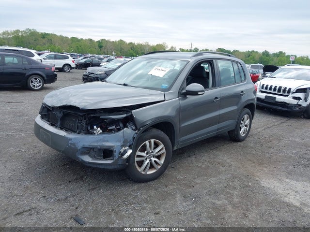 2016 Volkswagen Tiguan S მანქანა იყიდება აუქციონზე, vin: WVGBV7AX5GW549100, აუქციონის ნომერი: 45053886