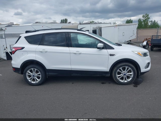 Ford ESCAPE SE 2018 1FMCU9GD2JUD08680 Image 13