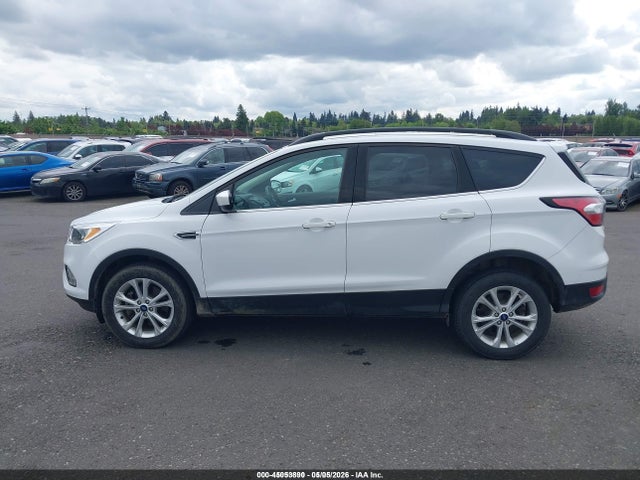 Ford ESCAPE SE 2018 1FMCU9GD2JUD08680 Image 14