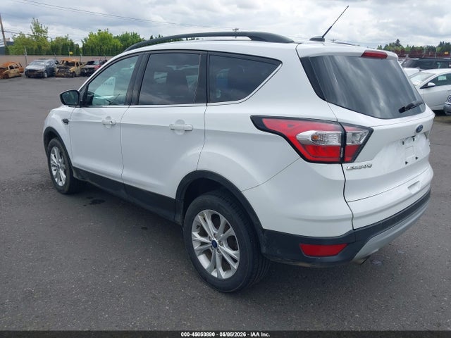 Ford ESCAPE SE 2018 1FMCU9GD2JUD08680 Image 3
