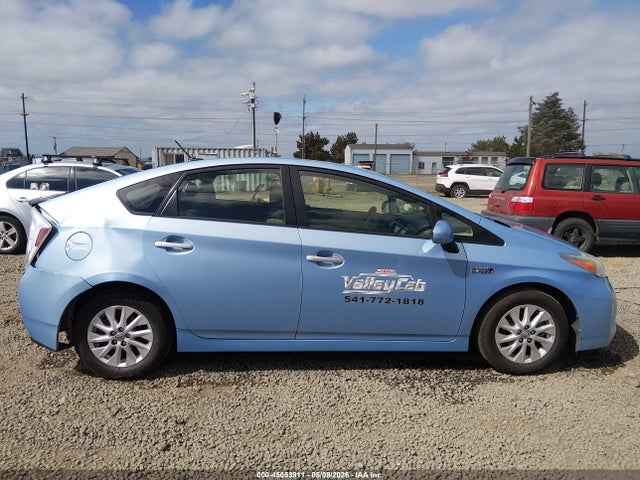 Продаж на аукціоні авто 2013 Toyota Prius Plug-in, vin: JTDKN3DP0D3044233, номер лоту: 45053911