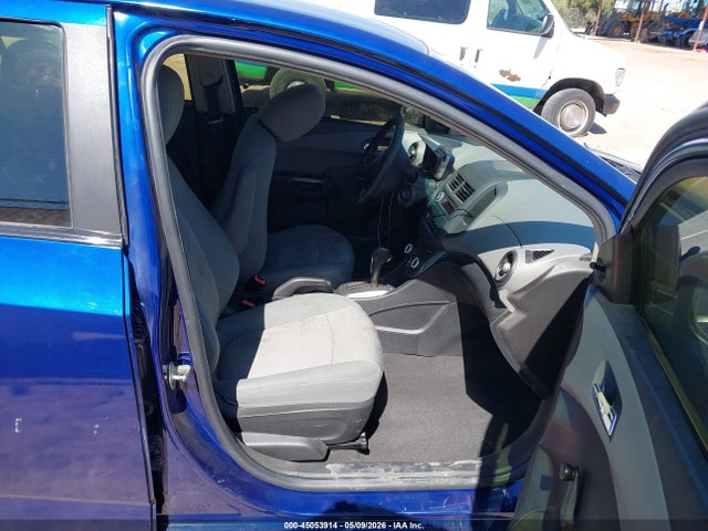 45053914 :رقم المزاد ، 1G1JA5SH5D4226110 vin ، 2013 Chevrolet Sonic Ls Auto مزاد بيع