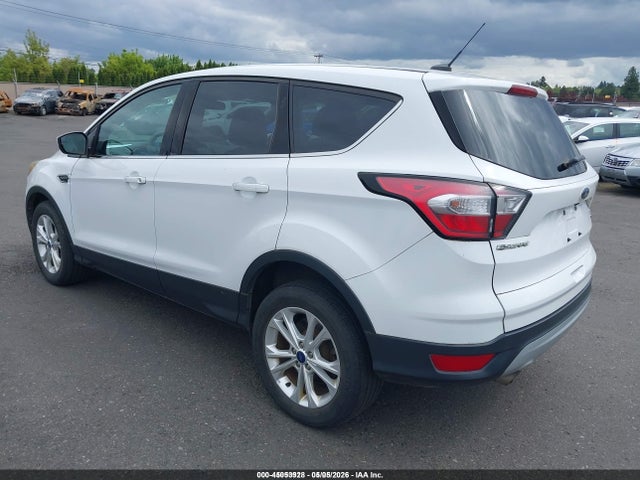 1FMCU9GD6HUE50332 Ford ESCAPE SE
