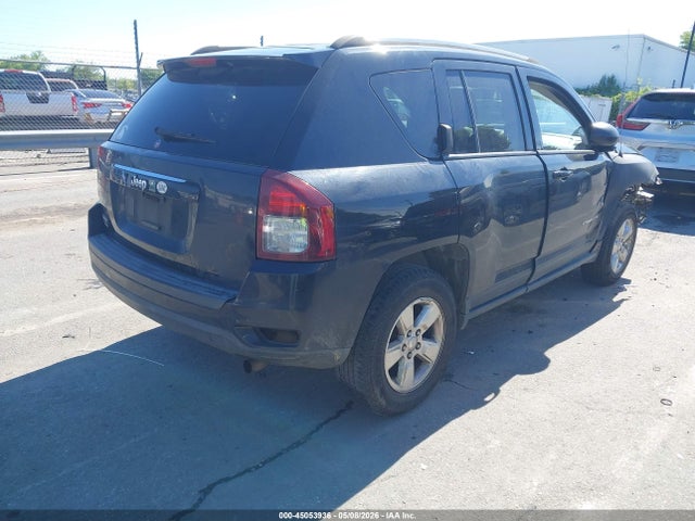 45053936 :رقم المزاد ، 1C4NJCBA9ED642369 vin ، 2014 Jeep Compass Sport مزاد بيع
