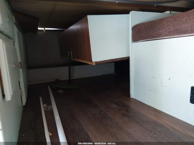 Продаж на аукціоні авто 2015 Forest River Rockwood Freedom 191, vin: 4X4CFM414RD291880, номер лоту: 45053949