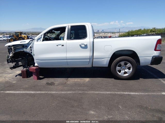 1C6RREBT9KN635586 RAM 1500 Big Horn/lone Star 4x2 6&#039;4 Box