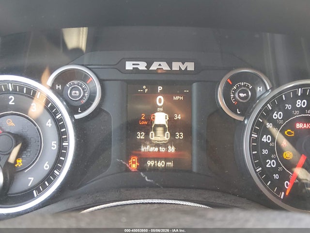 1C6RREBT9KN635586 RAM 1500 Big Horn/lone Star 4x2 6&#039;4 Box