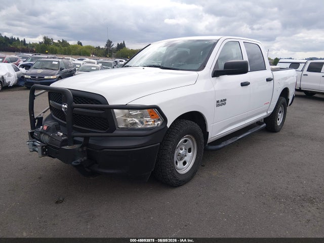 1C6RR7KG9HS766154 RAM 1500 Tradesman 4x4 5&#039;7 Box