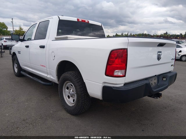 1C6RR7KG9HS766154 RAM 1500 Tradesman 4x4 5&#039;7 Box