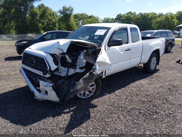 Продаж на аукціоні авто 2018 Toyota Tacoma Sr, vin: 5TFSX5EN0JX058883, номер лоту: 45054025