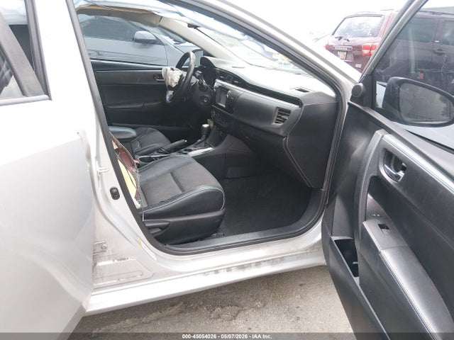 5YFBURHE0FP190379 Toyota Corolla S Plus