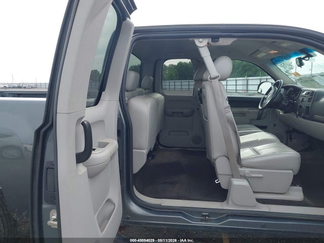 Aukcja sprzedaży 2011 Chevrolet Silverado 1500 Lt, vin: 1GCRCSE02BZ438102, numer aukcji: 45054029