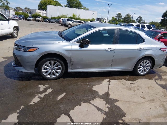 Продажа на аукционе авто 2019 Toyota Camry Le, vin: 4T1B11HK9KU251933, номер лота: 45054059