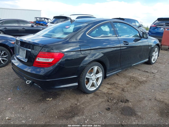 Продажа на аукционе авто 2012 Mercedes-benz C 250, vin: WDDGJ4HB4CF754695, номер лота: 45054061