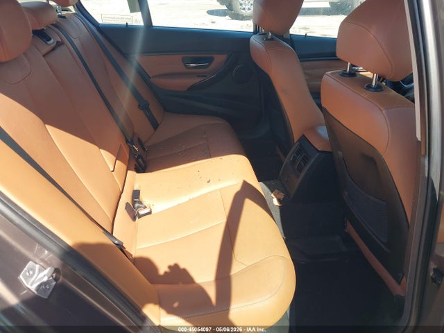 2015 Bmw 328i მანქანა იყიდება აუქციონზე, vin: WBA3A5G52FNS89268, აუქციონის ნომერი: 45054097