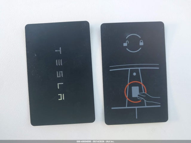 Продажа на аукционе авто 2022 Tesla Model Y Performance Dual Motor All-wheel Drive, vin: 7SAYGDEF6NF392500, номер лота: 45054098