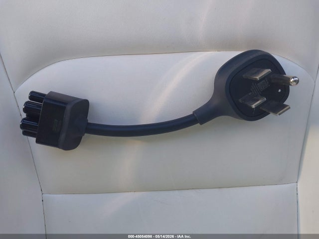 Продажа на аукционе авто 2022 Tesla Model Y Performance Dual Motor All-wheel Drive, vin: 7SAYGDEF6NF392500, номер лота: 45054098
