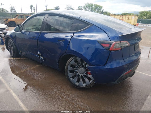 Продажа на аукционе авто 2022 Tesla Model Y Performance Dual Motor All-wheel Drive, vin: 7SAYGDEF6NF392500, номер лота: 45054098