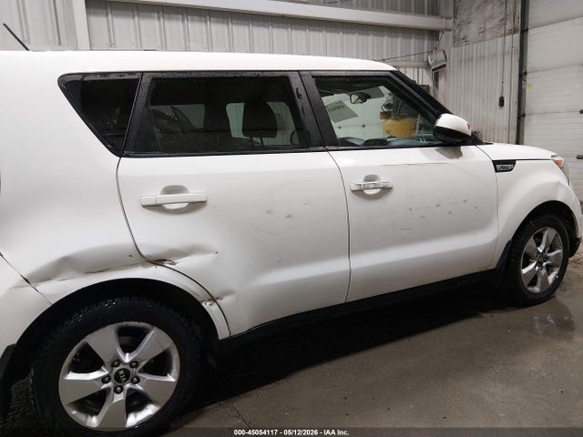 2017 Kia Soul მანქანა იყიდება აუქციონზე, vin: KNDJN2A26H7458842, აუქციონის ნომერი: 45054117