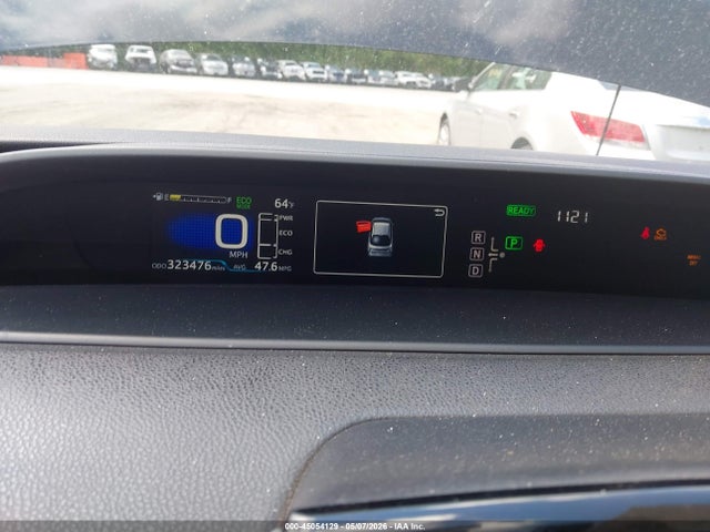 45054129 :رقم المزاد ، JTDKARFU8G3024589 vin ، 2016 Toyota Prius Two Eco مزاد بيع