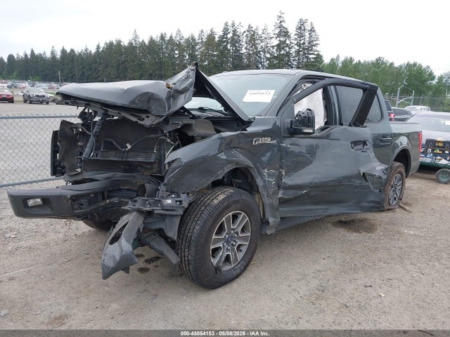 Ford F-150 Xlt 2016 1FTEW1EP1GKD33354 Image 2