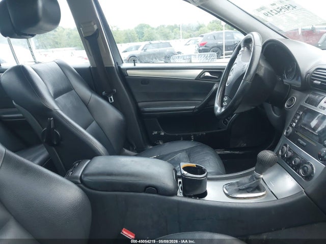 45054219 :رقم المزاد ، WDBRF52H86F752801 vin ، 2006 Mercedes-benz C-class Sport مزاد بيع