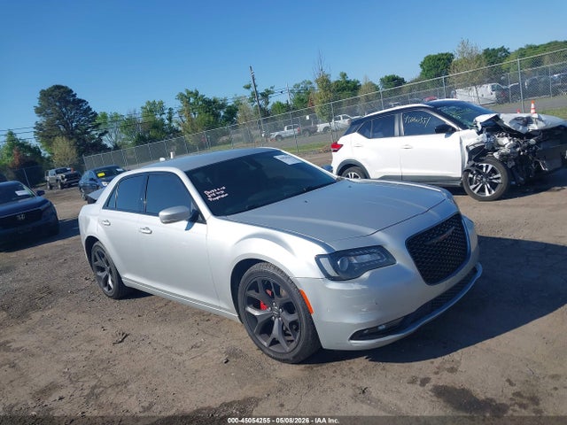 45054255 :رقم المزاد ، 2C3CCABG3MH525533 vin ، 2021 Chrysler 300 300s مزاد بيع