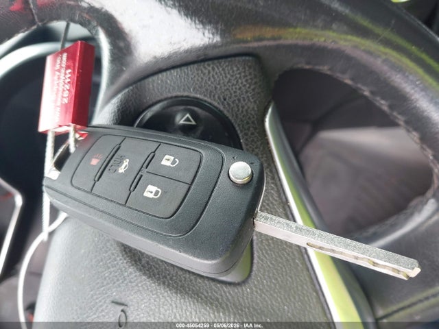 45054259 :رقم المزاد ، 1G1125S36FU122360 vin ، 2015 Chevrolet Impala 2lt مزاد بيع