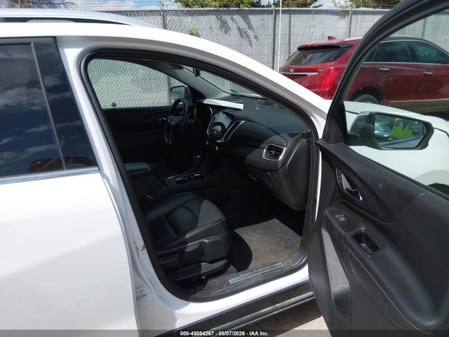 Продажа на аукционе авто 2018 Chevrolet Equinox Premier, vin: 2GNAXVEV0J6277510, номер лота: 45054267
